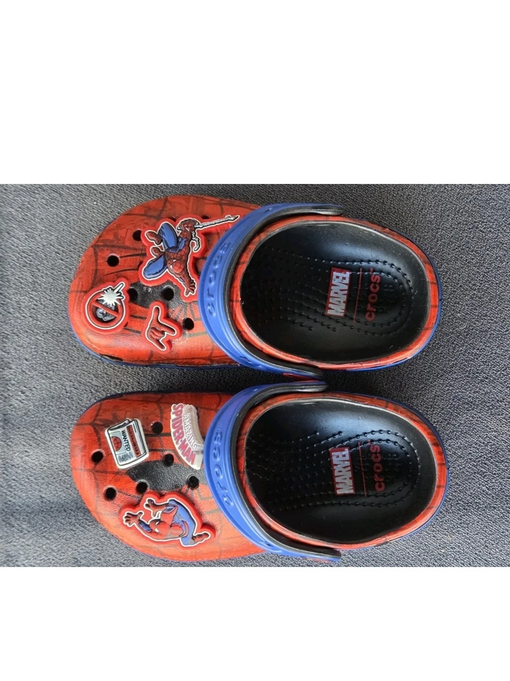 Marvel Spider-Man Crocs Clogs Toddler Size 6 with 3D Charms Deadpool Spider-Man